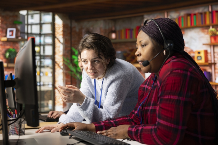 Why use telecom recruitment agencies for specialist hires?